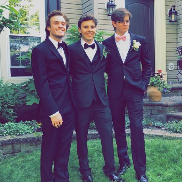 Meet your Posher, Robert - Picture 1 of 1